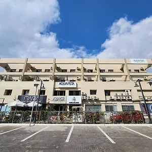 احجز هنا