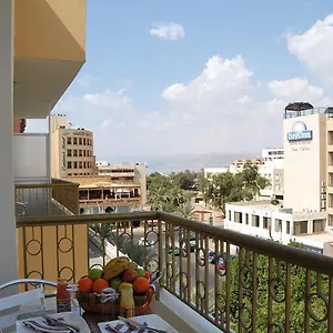 احجز هنا